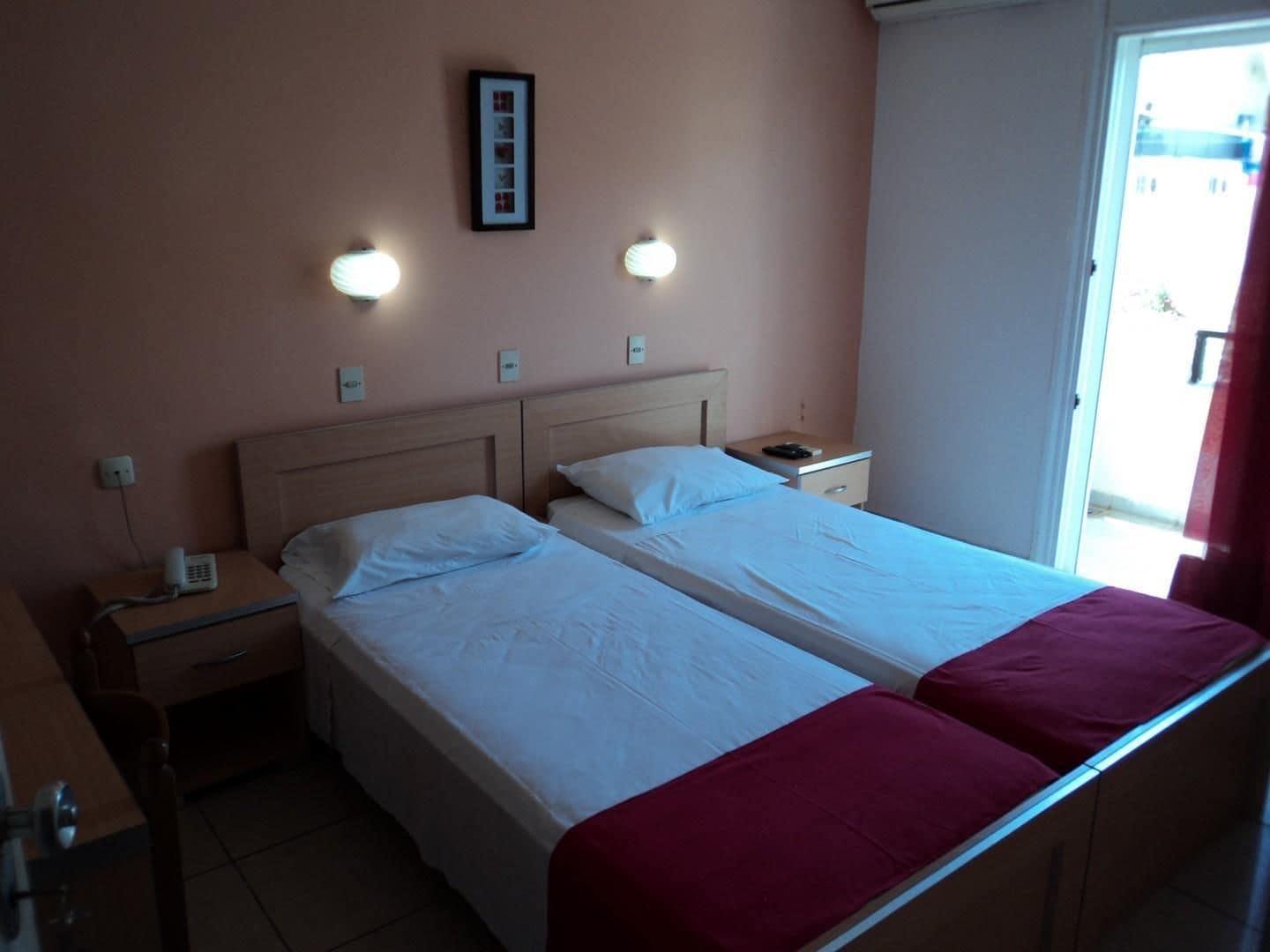 Zefyros Hotel Rhodes City Екстер'єр фото